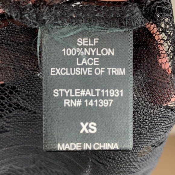 ASTR Black Sheer Leaf Print Fringe Top - Picture 11 of 12